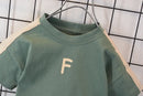 Conjunto Infantil Minimalista