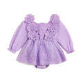 Body lilás bebê com mangas longas e saia de tule com flores bordadas delicadas