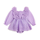Body lilás bebê com mangas longas e saia de tule com flores bordadas delicadas