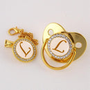 Chupeta Luxo Dourada com Iniciais Perfect +Prendedor - Loja BiBia